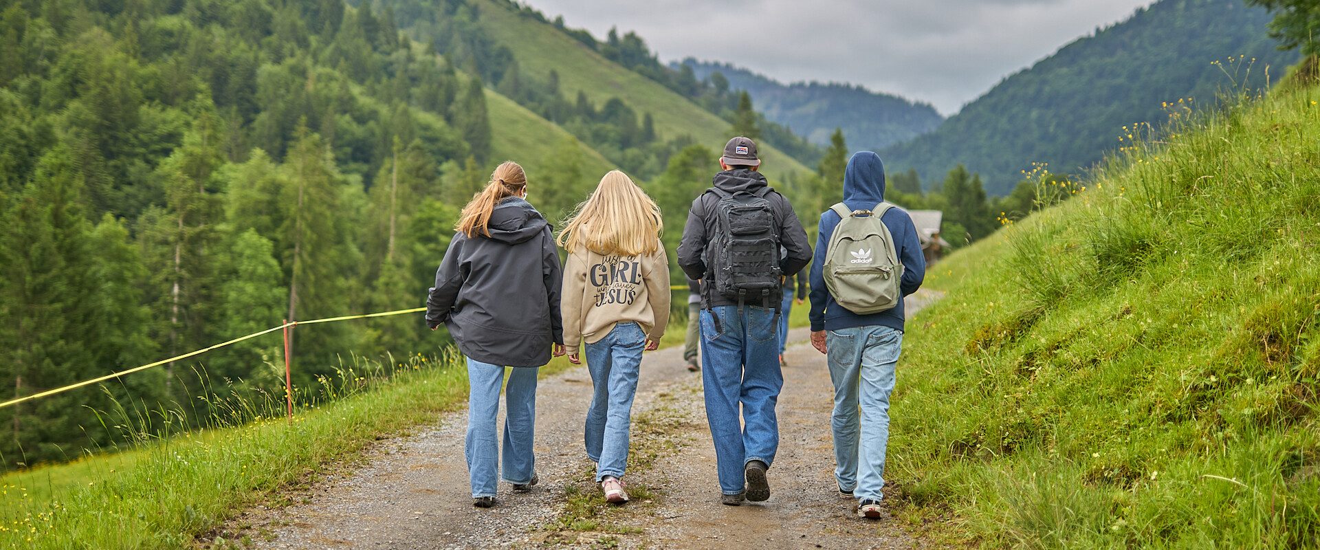 A61A9558.jpg_compressed